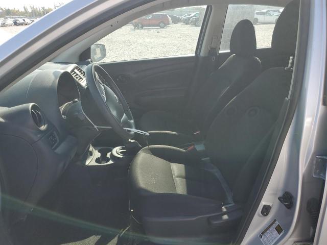 3N1CN7APXKL825670 - 2019 NISSAN VERSA S Gümüş foto 7