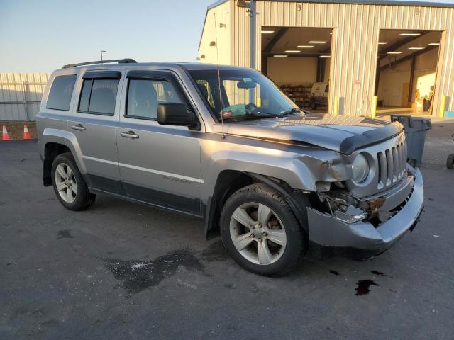 1C4NJRFB9ED822635 - 2014 JEEP PATRIOT LATITUDE SILVER photo 4