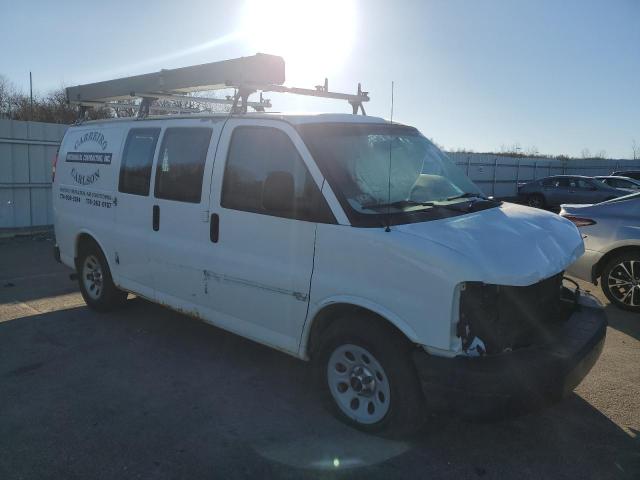 1GTS7AFX2C1167425 - 2012 GMC SAVANA G1500 WHITE photo 4