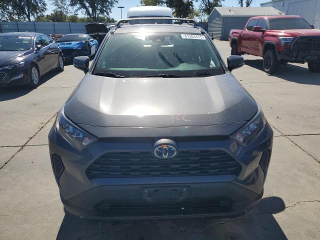 2T3MWRFV4LW072150 - 2020 TOYOTA RAV4 LE GRAY photo 5