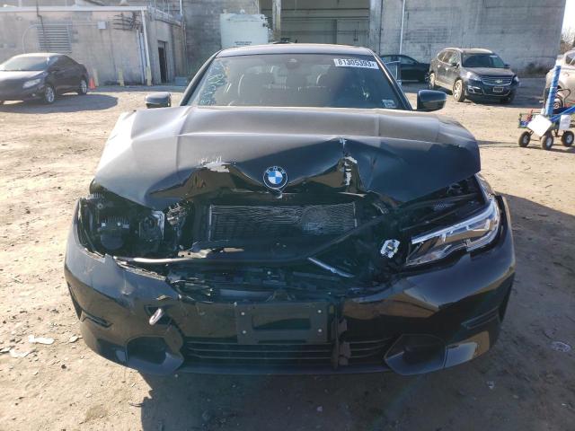 3MW5R7J01M8B87504 - 2021 BMW 330XI BLACK photo 5