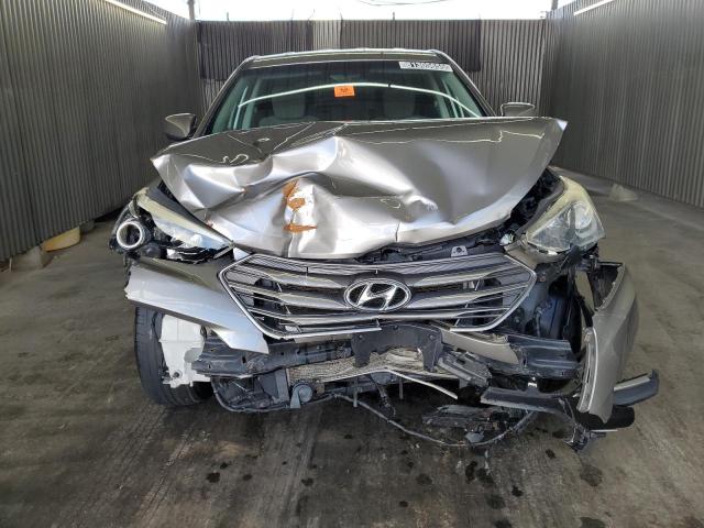 5XYZTDLB0HG403324 - 2017 HYUNDAI SANTA FE S GRAY photo 5
