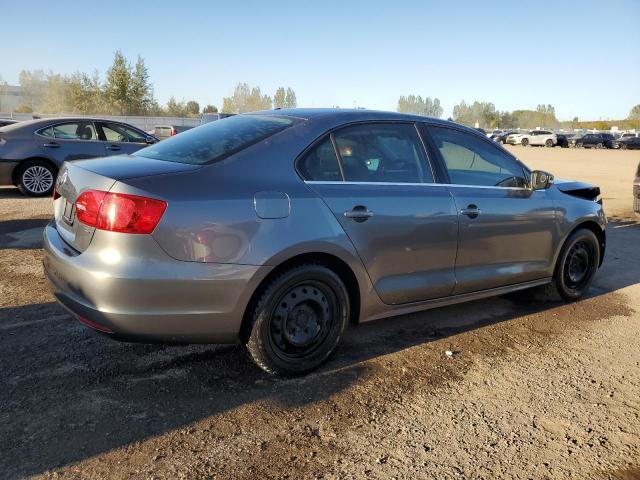 3VWDX7AJ6DM440639 - 2013 VOLKSWAGEN JETTA SE GRAY photo 3