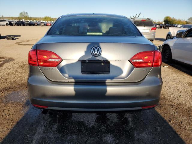 3VWDX7AJ6DM440639 - 2013 VOLKSWAGEN JETTA SE GRAY photo 6