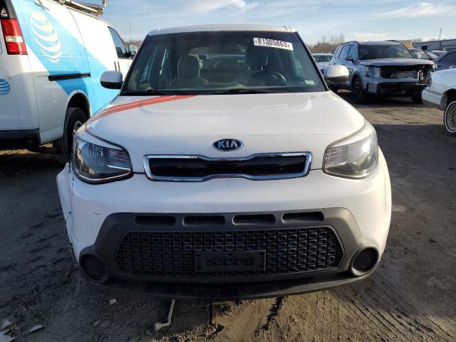 KNDJP3A53F7142886 - 2015 KIA SOUL + WHITE photo 5