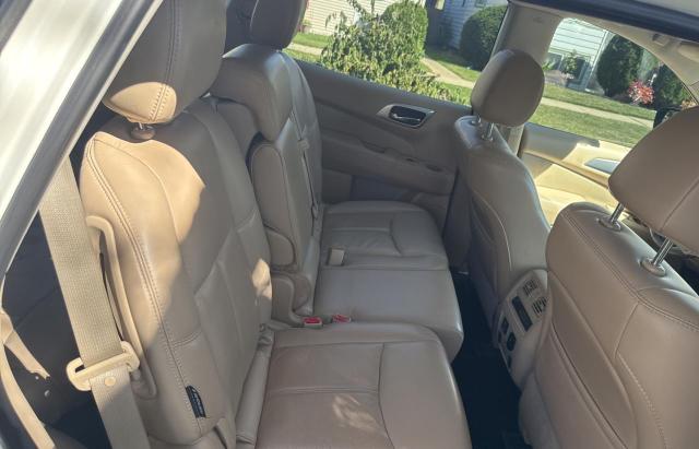 5N1DR2MM0JC644075 - 2018 NISSAN PATHFINDER S WHITE photo 6