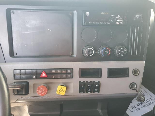 3AKJHHDR4LSLS2709 - 2020 FREIGHTLINER CASCADIA 1 Weiß Foto 9