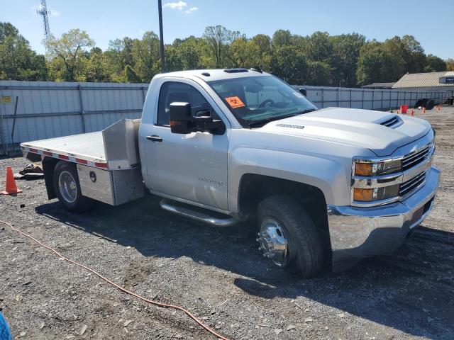 1GC3KYCY1HZ252760 - 2017 CHEVROLET SILVERADO K3500 银色 照片 4