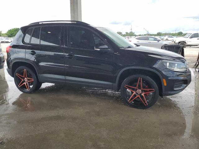 WVGAV7AXXHK053780 - 2017 VOLK TIGUAN S BLACK photo 4