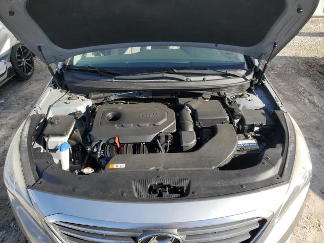 5NPE24AF2FH145093 - 2015 HYUNDAI SONATA SE SILVER photo 11