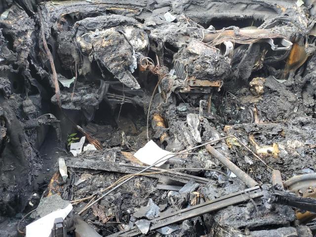 2G4GR5EK9C9138086 - 2012 BUICK REGAL BLACK photo 8