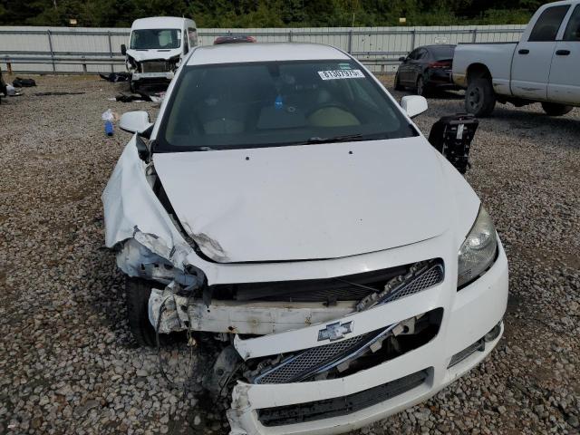1G1ZE5EU5BF392757 - 2011 CHEVROLET MALIBU LTZ WHITE photo 5