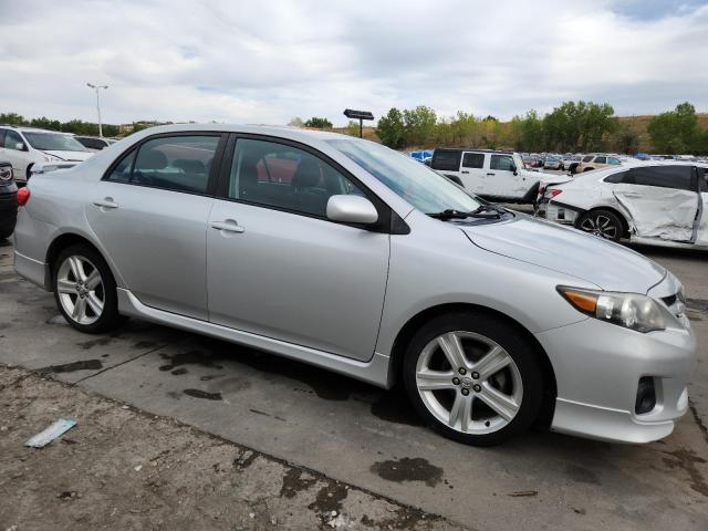 2T1BU4EE5DC044158 - 2013 TOYOTA COROLLA BASE Күміс фото 4