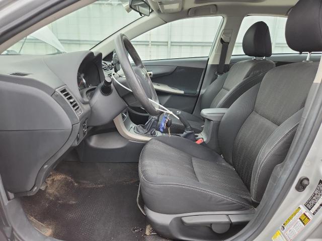 2T1BU4EE5DC044158 - 2013 TOYOTA COROLLA BASE Күміс фото 7