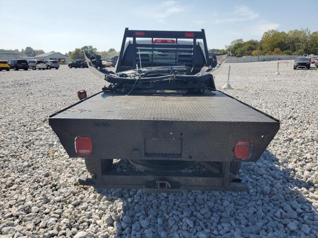 1GB1KUEG5JF211757 - 2018 CHEVROLET SILVERADO K2500 HEAVY DUTY WHITE photo 6