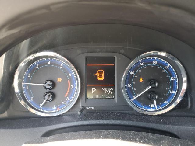 2T1BURHE7JC004670 - 2018 TOYOTA COROLLA L فضي صورة 9