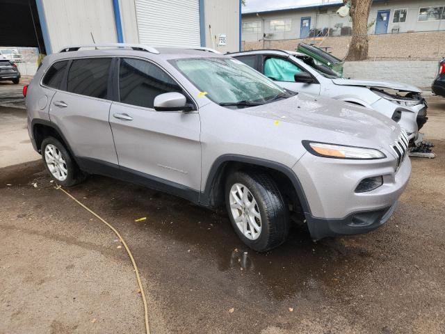 1C4PJLCB8JD566332 - 2018 JEEP CHEROKEE LATITUDE 灰色 照片 4