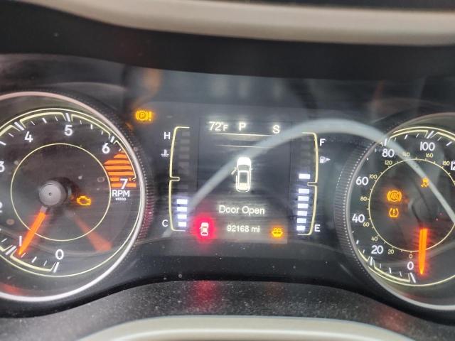 1C4PJLCB8JD566332 - 2018 JEEP CHEROKEE LATITUDE 灰色 照片 9