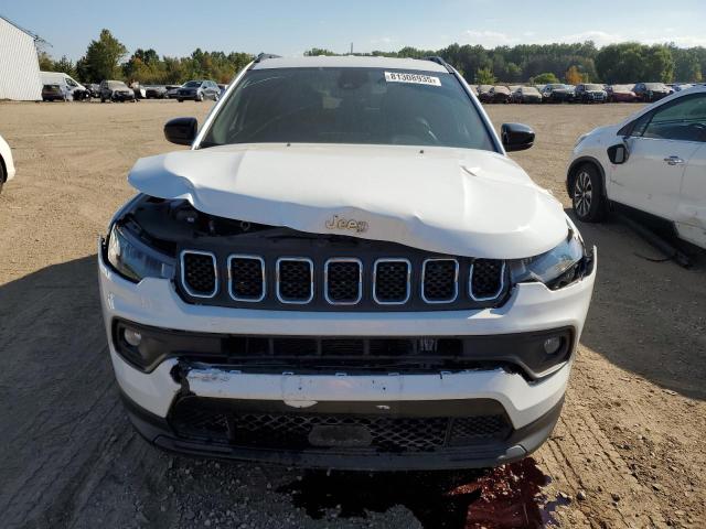 3C4NJDBN8PT552894 - 2023 JEEP COMPASS LATITUDE Սպիտակ լուսանկար 5