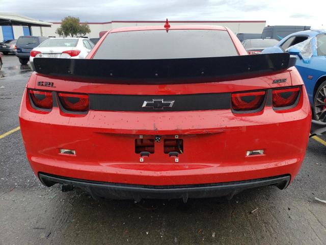 2G1FS1EW4D9156926 - 2013 CHEVROLET CAMARO SS RED photo 6