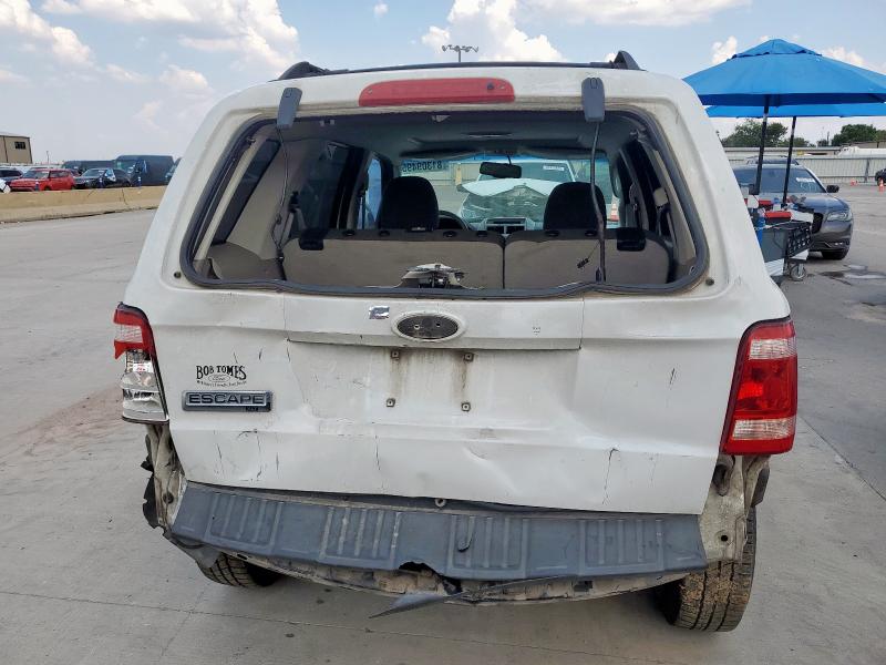 1FMCU03G79KA45315 - 2009 FORD ESCAPE XLT WHITE photo 6