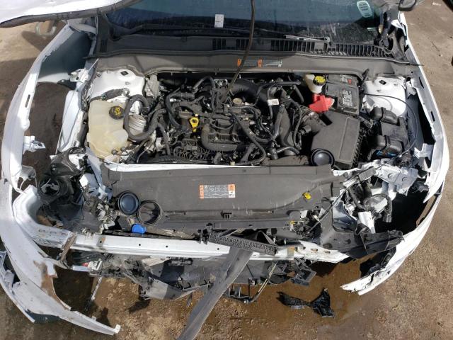 3FA6P0HD1LR224675 - 2020 FORD FUSION SE WHITE photo 11