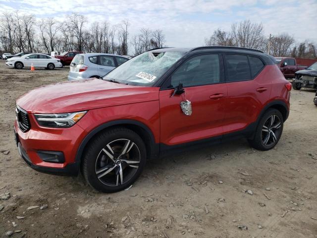 YV4162UM5L2187236 - 2020 VOLVO XC40 T5 R-DESIGN RED photo 1