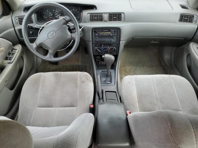 4T1BF22K9WU926282 - 1998 TOYOTA CAMRY CE 绿色 照片 8