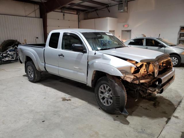 5TEUU42N37Z407987 - 2007 TOYOTA TACOMA ACCESS CAB ვერცხლისფერი ფოტო 4