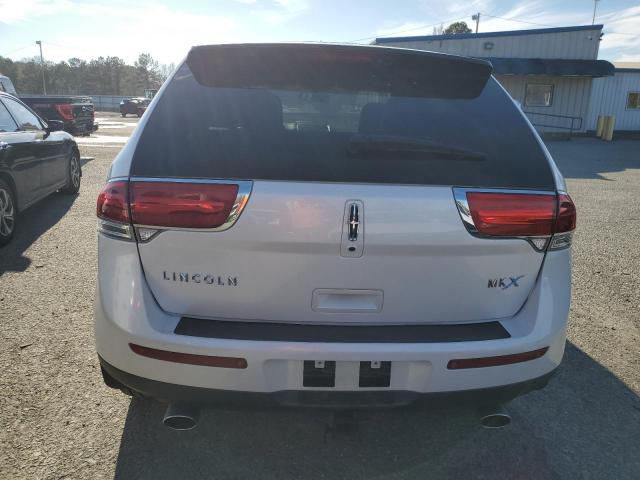 2LMDJ6JK5BBJ01358 - 2011 LINCOLN MKX WHITE photo 6