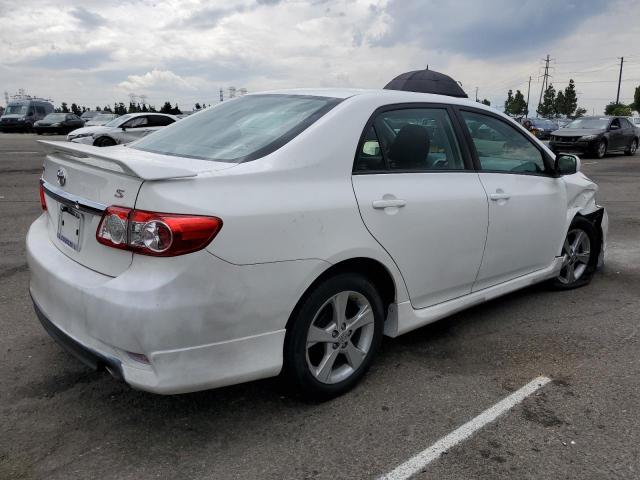 2T1BU4EE6BC624192 - 2011 TOYOTA COROLLA BASE თეთრი ფოტო 3