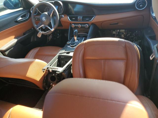 ZARFAEBN0H7551809 - 2017 ALFA ROMEO GIULIA BLACK photo 8