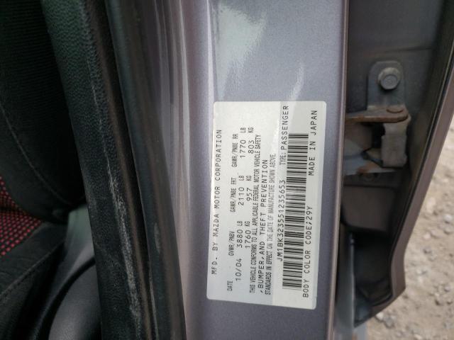 JM1BK323551235653 - 2005 MAZDA 3 S GRAY photo 12