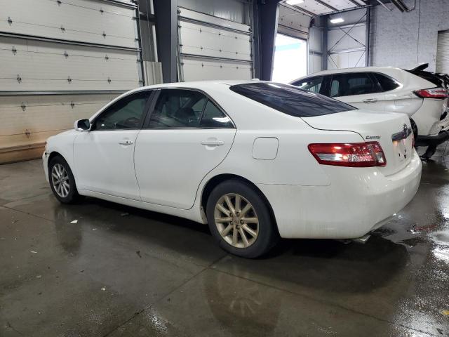 4T1BK3EK9BU621467 - 2011 TOYOTA CAMRY SE Beyaz fotoğraf 2