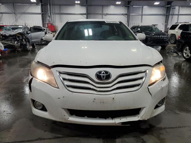4T1BK3EK9BU621467 - 2011 TOYOTA CAMRY SE Beyaz fotoğraf 5