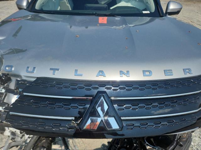 JA4J3VA82RZ067053 - 2024 MITSUBISHI OUTLANDER SE Gümüş foto 11