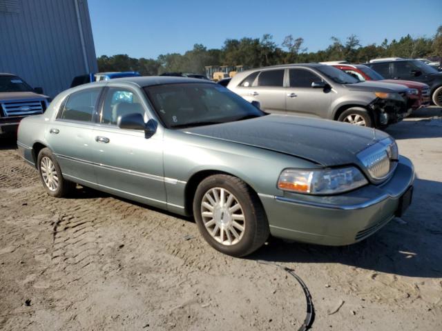 1LNHM81W34Y667253 - 2004 LINCOLN TOWN CAR EXECUTIVE GREEN photo 4