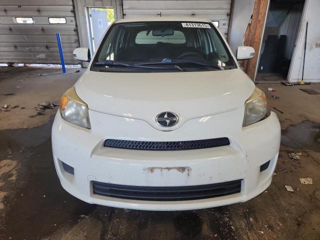 JTKKU4B44A1005369 - 2010 TOYOTA SCION XD WHITE photo 5