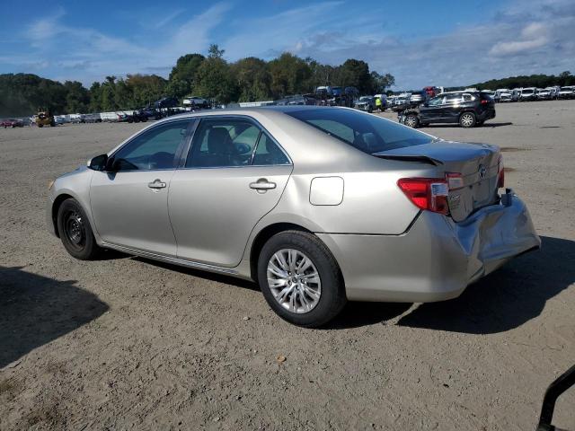 4T1BF1FK2DU706077 - 2013 TOYOTA CAMRY L ვერცხლისფერი ფოტო 2