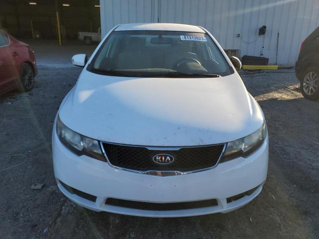 KNAFU4A23A5311395 - 2010 KIA FORTE EX WHITE photo 5