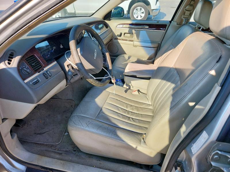 1LNHM81V67Y625364 - 2007 LINCOLN TOWN CAR SIGNATURE Күміс фото 7