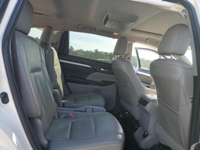 5TDKKRFHXFS098352 - 2015 TOYOTA HIGHLANDER XLE WHITE photo 11