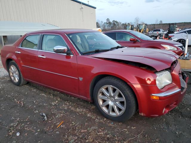 2C3KA63H67H896471 - 2007 CHRYSLER 300C RED photo 4