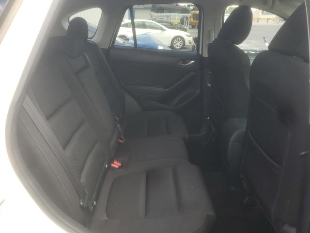 JM3KE2CY2G0763713 - 2016 MAZDA CX-5 TOURING WHITE photo 11