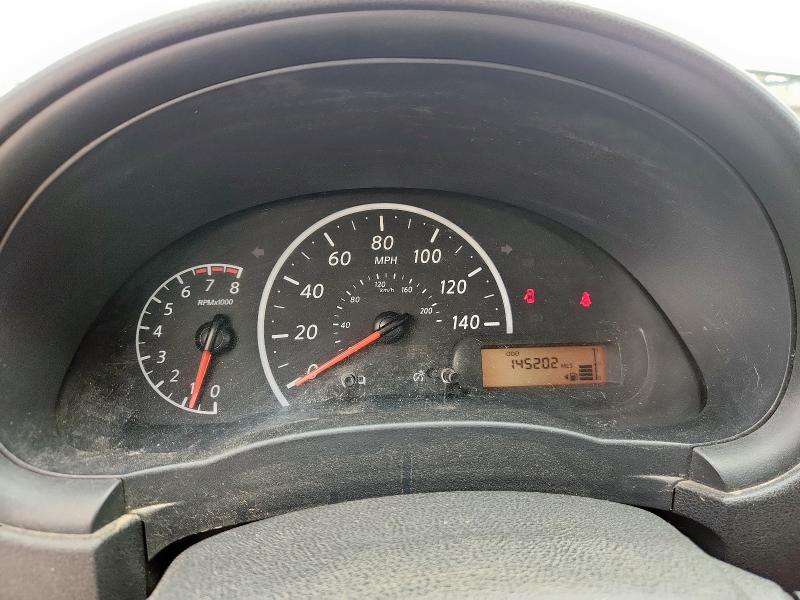 3N1CN7AP5FL937136 - 2015 NISSAN VERSA S SILVER photo 9