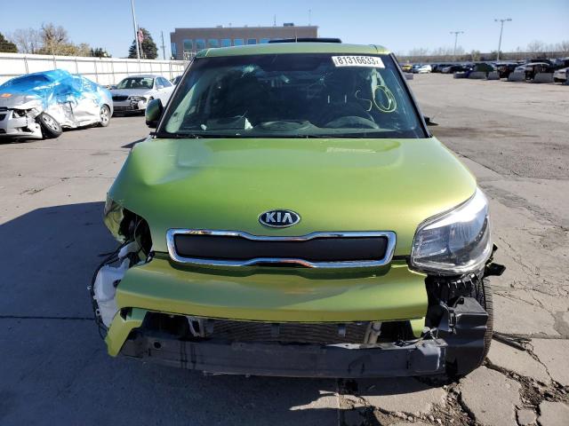 KNDJN2A2XF7759689 - 2015 KIA SOUL GREEN photo 5