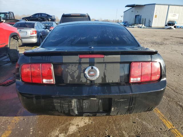 1ZVHT80N195113490 - 2009 FORD MUSTANG BLACK photo 6