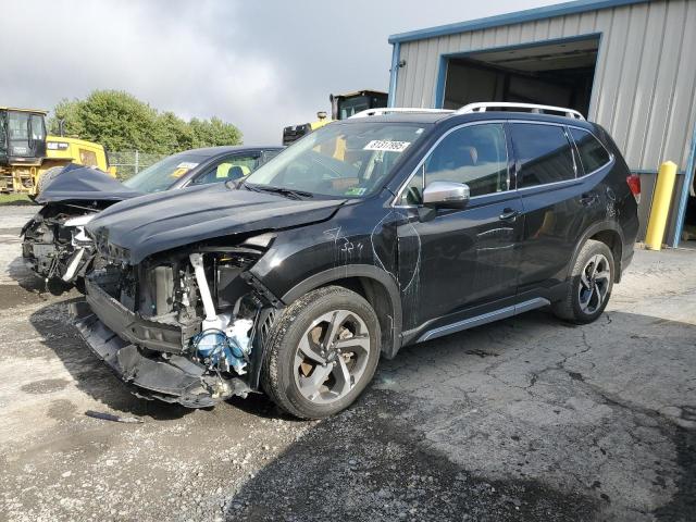 2022 SUBARU FORESTER TOURING, 