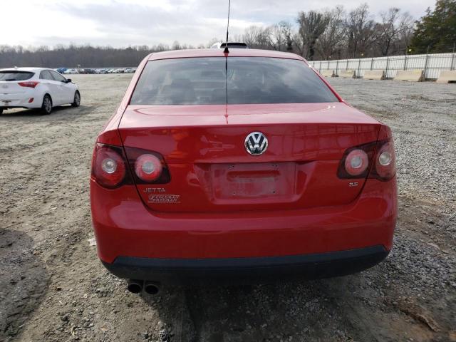 3VWRX7AJ7AM127908 - 2010 VOLKSWAGEN JETTA SE RED photo 6