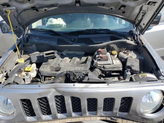 1C4NJPBB7GD628781 - 2016 JEEP PATRIOT SPORT 银色 照片 12